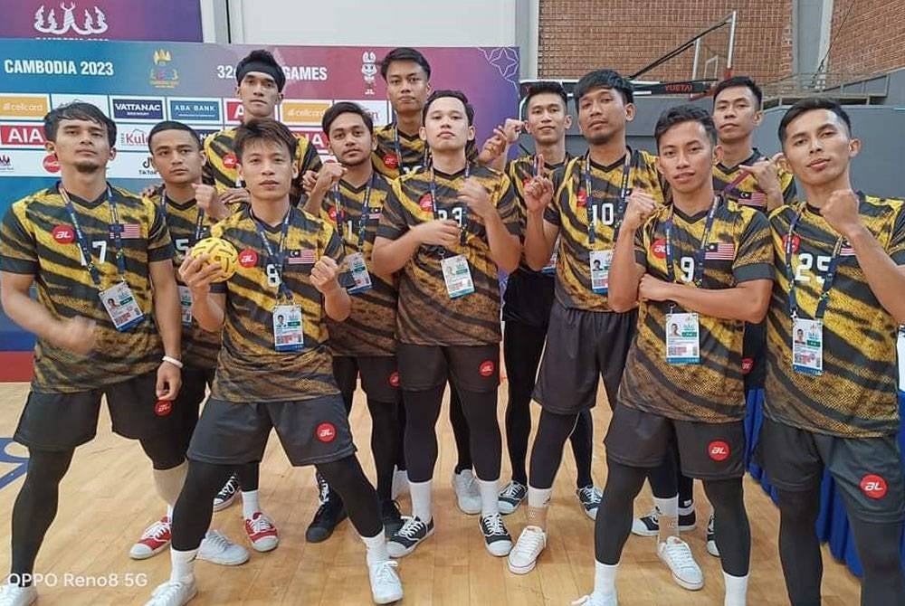 Skuad sepak takraw negara gagal mengambil peluang memenangi saingan setelah mendahului satu perlawanan menerusi regu pertama. - FOTO: PSM