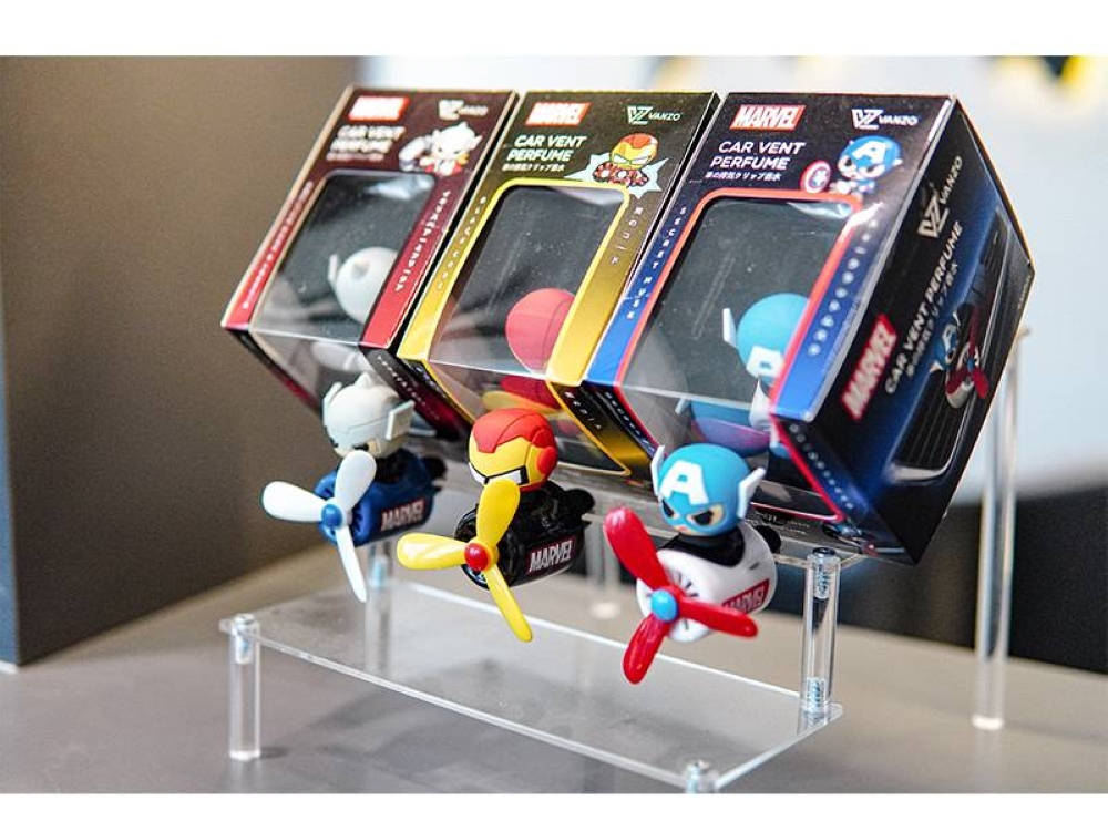  Siri wangian kereta Super Heroes Marvel yang comel dan wangi pasti menjadi penyeri kereta anda.