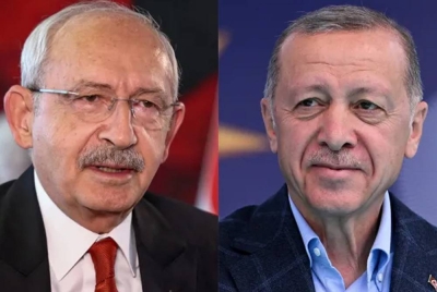 Erdogan (kanan) mendahului tipis ke atas Kilicdaroglu (kiri). - Foto Agensi
