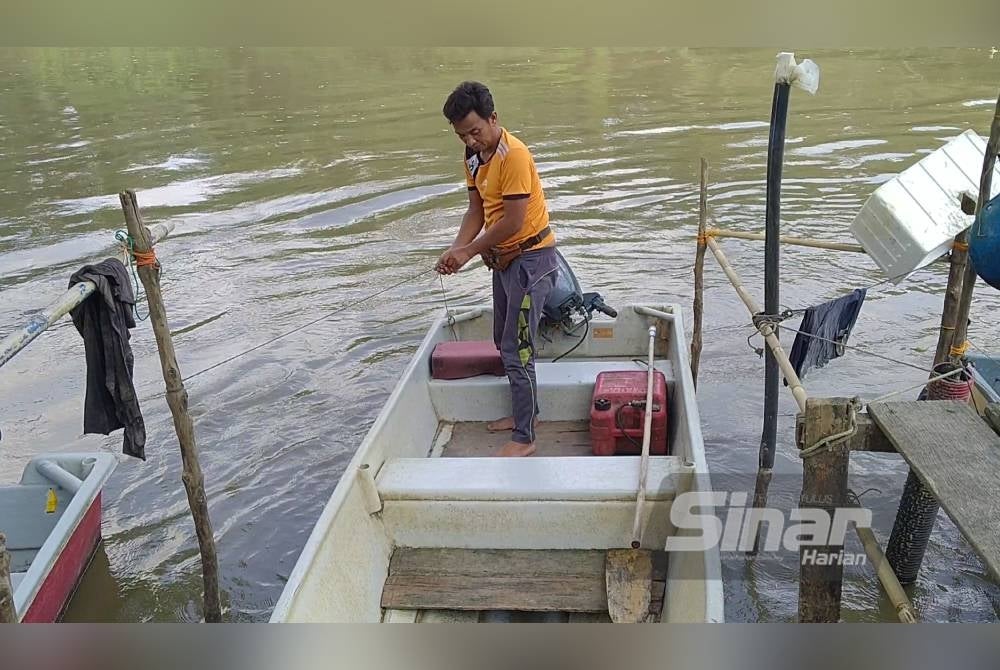 Keadaan cuaca panas memberi kesan kepada nelayan di kawasan Sungai Galah, Kampung Gajah, Perak.