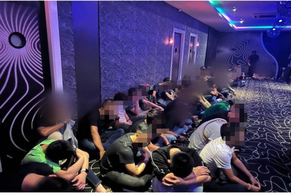 Ibu Pejabat Polis Daerah Timur Laut turut menahan 24 individu dalam Op Noda/Op Pusat Hiburan pada awal pagi Khamis.