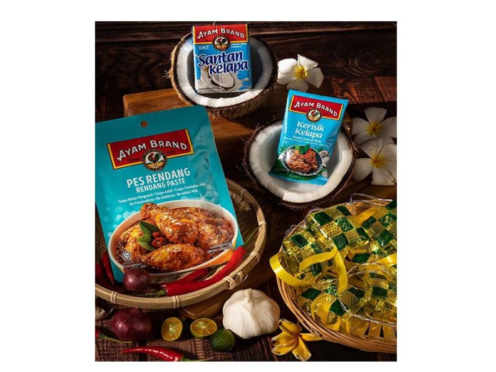 Ayam Brand - semua yang anda perlukan untuk penyediaan hidangan rendang.