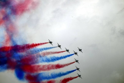 Pasukan Black Eagles dari Korea Selatan melakukan pertunjukan udara pada Pameran Maritim dan Aeroangkasa Antarabangsa Langkawi 2023 (LIMA’23) di Tarmac Pusat Pameran Antarabangsa Mahsuri (MIEC) Langkawi hari ini.