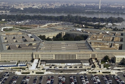 Polis dan pegawai bomba di Arlington melaporkan bahawa tiada letupan atau kebakaran berlaku berhampiran Pentagon. - Foto 123RF