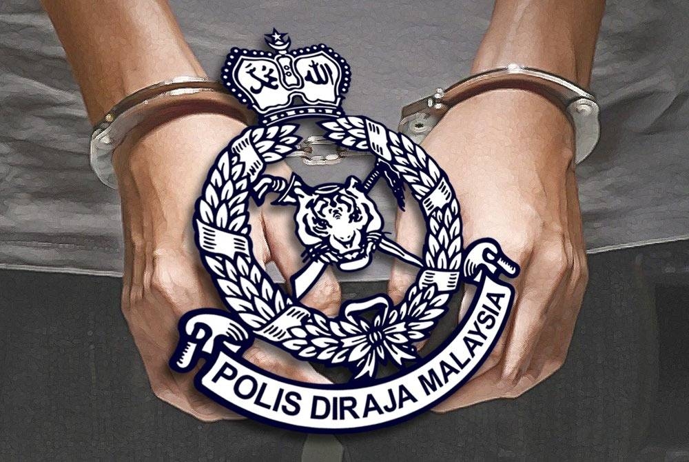 Deux hommes âgés de 29 et 39 ans ont été surpris en possession de drogue après l'arrestation du Pajero à quatre roues motrices dans lequel ils roulaient à Kampung Pahi, ici le 17 mai.  - Tableaux décoratifs