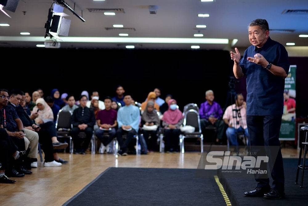 Program Townhall Rakyat bersama Salahuddin di Auditorium Kompleks Kumpulan Karangkraf pada Isnin. - Foto Sinar Harian/ASRIL ASWANDI SHUKOR