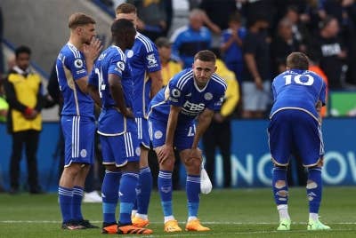 Reaksi pemain Leicester yang kecewa selepas tersingkir dari saingan EPL. FOTO: AFP
