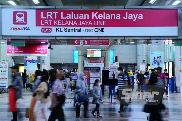 Stesen LRT KL Sentral kini dikenali sebagai 'LRT KL Sentral- redONE'. - FOTO SINAR HARIAN/MOHD HALIM ABDUL WAHID