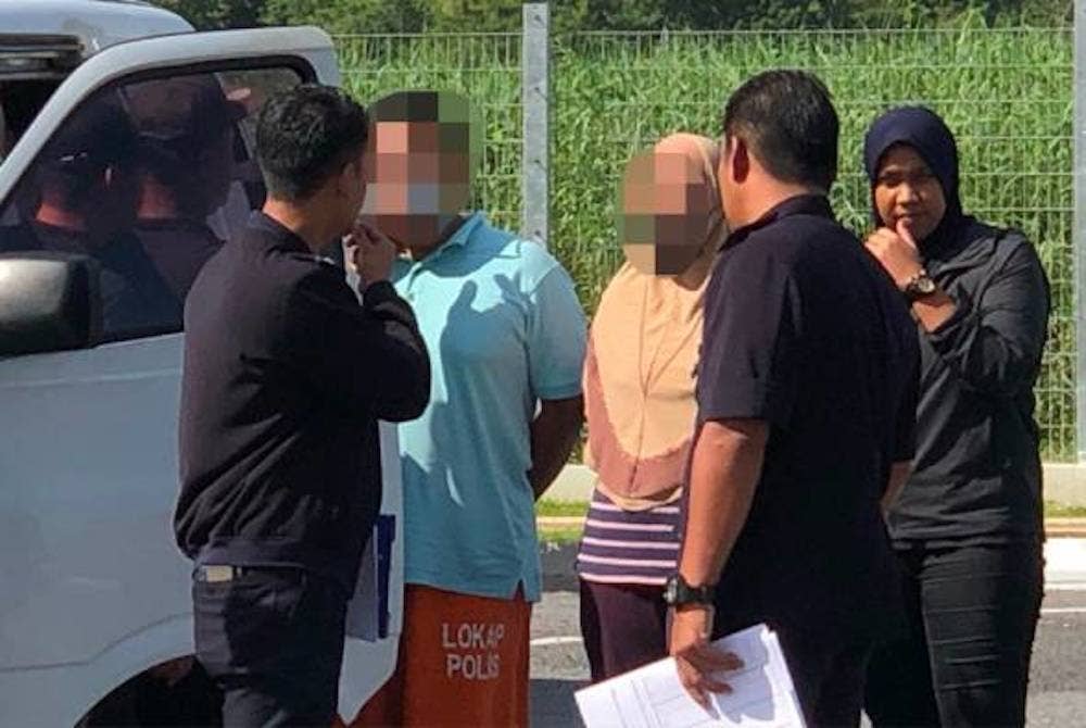 Sepasang suami isteri direman selama tujuh hari bermula Jumaat bagi membantu siasatan kes bunuh seorang warga emas di Taman Cempaka Putih, Tambun Tulang pada Khamis. - Foto Awani