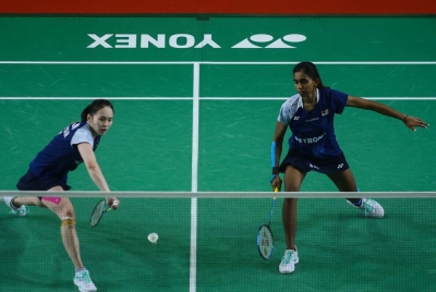 Pearly dan Thinaah ketika beraksi pada kejohanan Perodua Malaysia Master 2023 di Axiata Arena Bukit Jalil baru-baru ini. - Foto Bernama