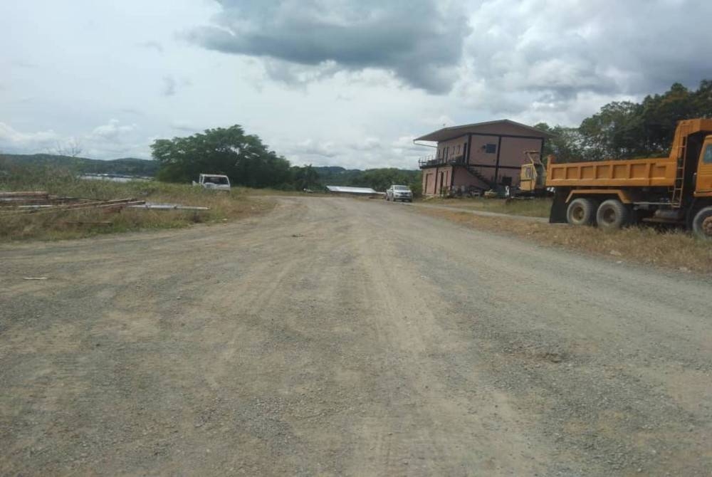 Lokasi kejadian kanak-kanak lelaki berusia empat tahun diserang anjing liar dalam kejadian di Pitas.