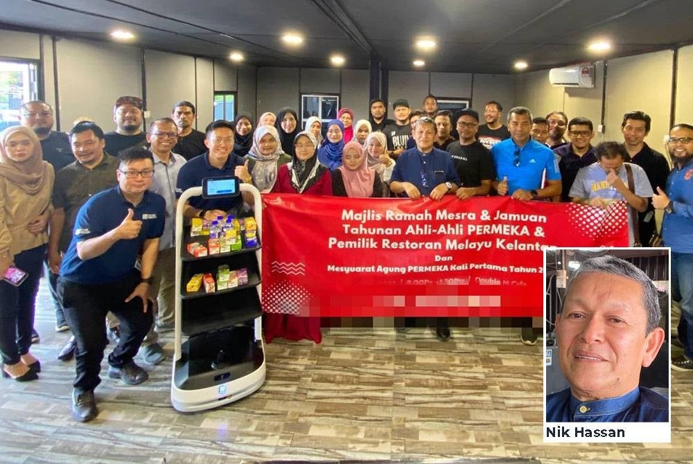 Sebahagian daripada ahli yang hadir pada mesyuarat tahunan Permeka di Panji, Kota Bharu.