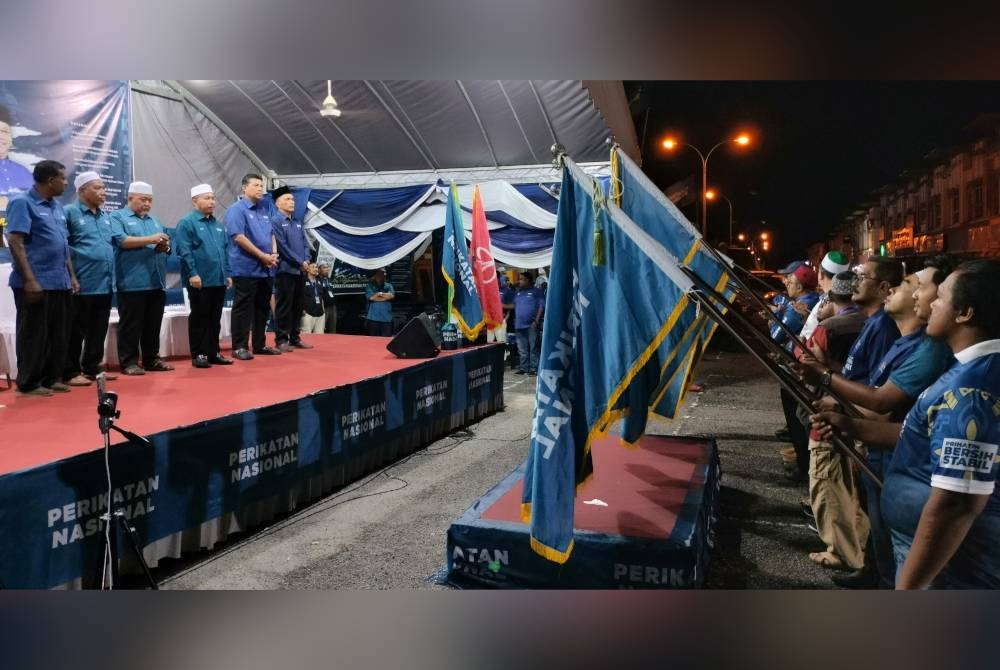 Antara pimpinan PN yang hadir ke Pelancaran Jentera Perikatan Nasional (PN) Parlimen Merbok di Bandar Laguna Merbok pada Sabtu.