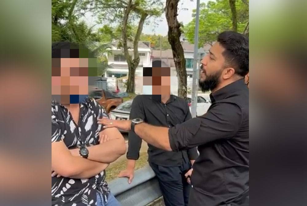 Mustafa Khan memaklumkan bukan mudah berunding dengan along.