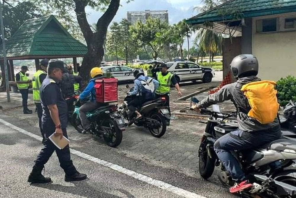 Ops Hari Raya Aidiladha 2023 itu dijalankan di beberapa lokasi seperti Plaza Tol Batu 3, Plaza Tol Bukit Raja, Plaza Tol Sungai Balak Kajang dan Jalan Subang Bestari.