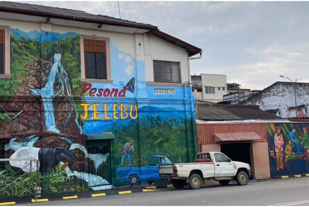 Lukisan mural yang telah siap di salah satu lokasi di Jelebu.