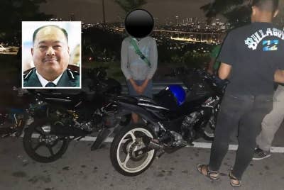 Motosikal yang disita menerusi Op Samseng Jalanan di Bukit Ampang Saujana, Ampang pada Ahad kerana ubah suai struktur asal kenderaan. (Gambar kecil: Mohd Azam)