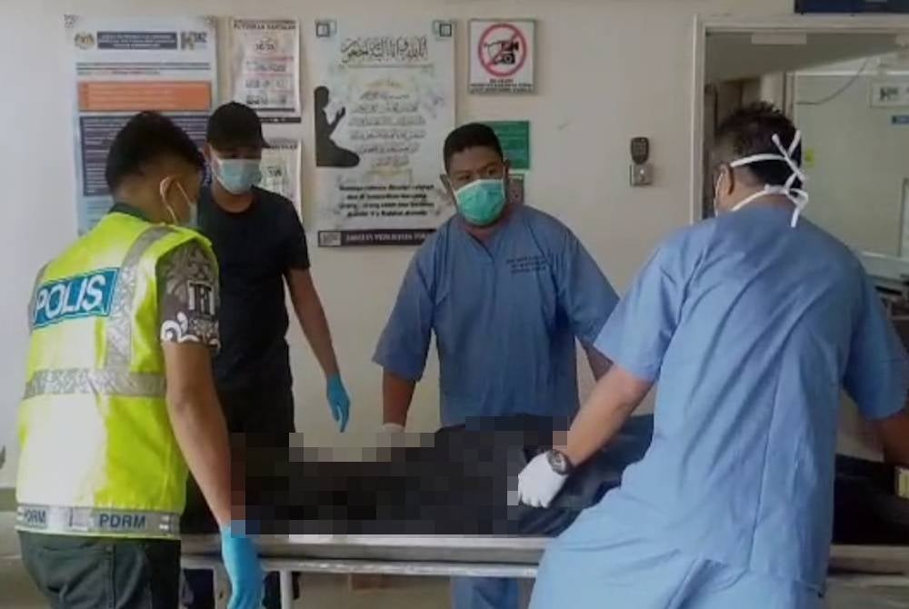 Jenazah Muhammad Fikri akan dibawa balik ke kampung halaman mereka di Kampung Parit Kuda, Batu Pahat, Johor untuk urusan pengebumian selepas selesai bedah siasat.