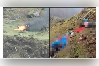 Sebuah helikopter yang membawa lima penumpang warga asing dan juruterbangnya terhempas di daerah pergunungan Nepal. - Foto tular di internet.
