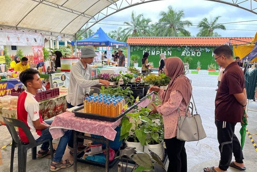 Karnival Usahawan Komuniti Diimpian 2.0 diadakan di D’impian Agro Farm Muar, Muar pada 23 dan 24 Jun lalu.