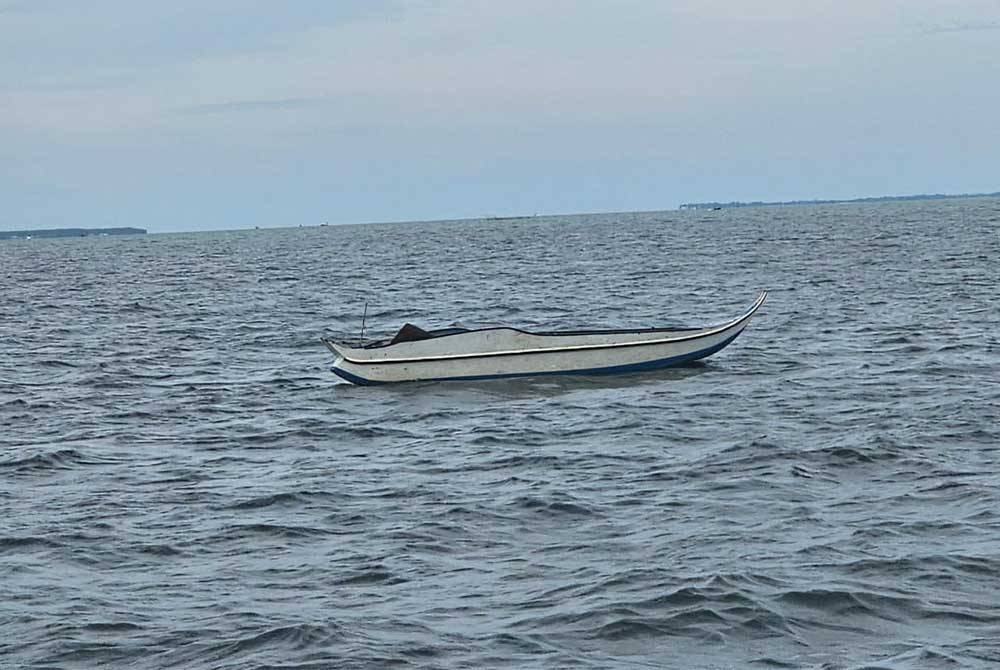 Bot yang dinaiki empat mangsa ditemui dan telah dibawa ke Pangkalan PPM Semporna.