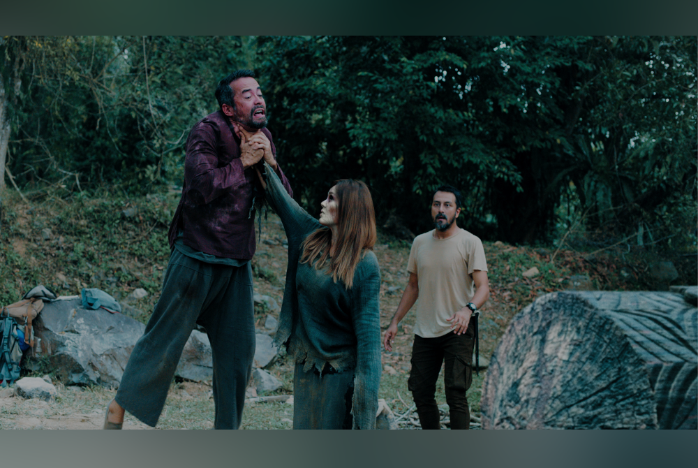 Sumpahan Jerunei menampilkan Uqasha selaku pelakon utama.