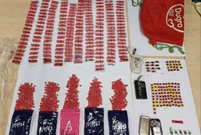 Dadah yang dirampas daripada tiga lelaki di Pasir Mas.