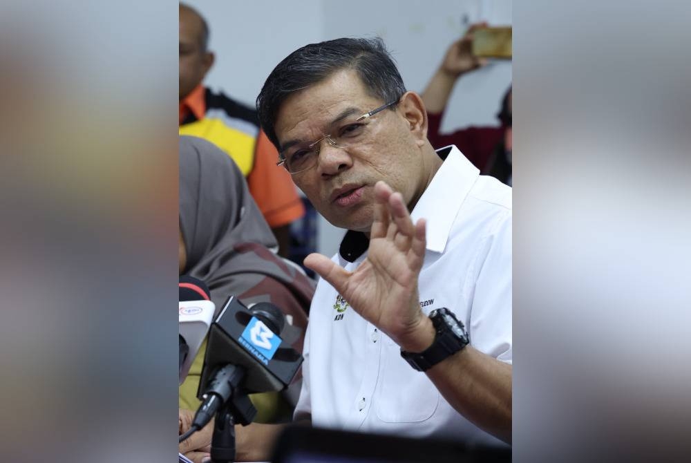 Saifuddin ketika sidang akhbar selepas mengadakan lawatan ke Tapak Projek LRA Jenun Lama pada Khamis.