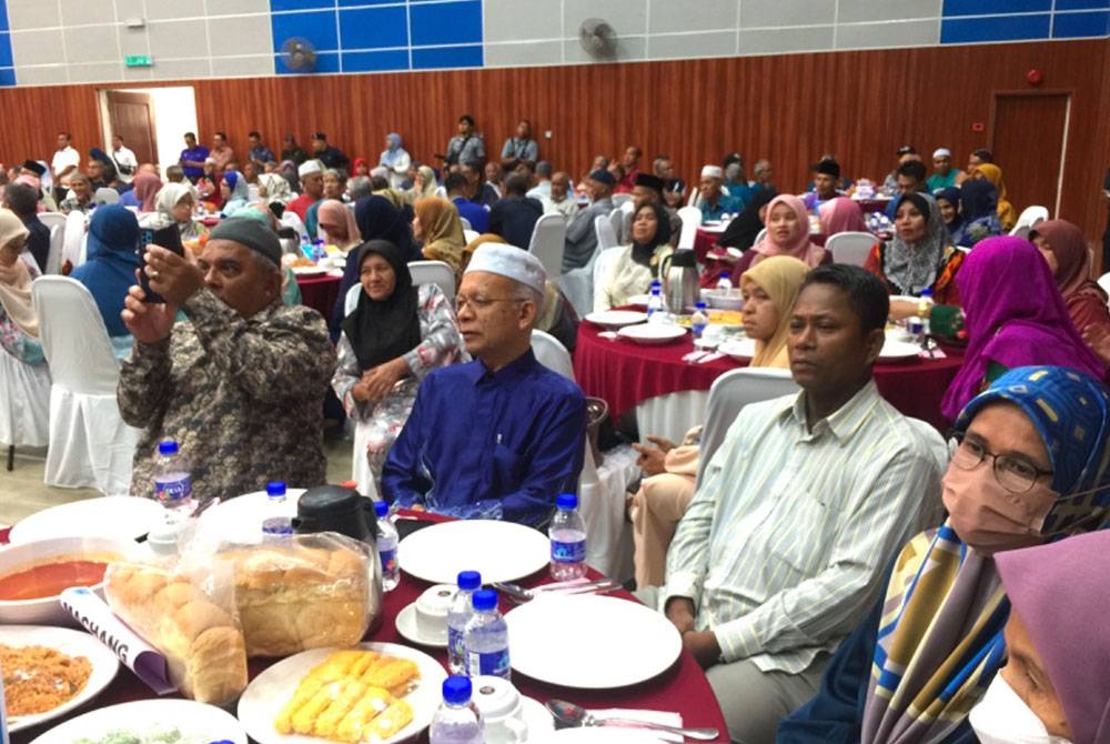 Pesara hadir pada Program Silaturahim yang diadakan di Gua Musang.