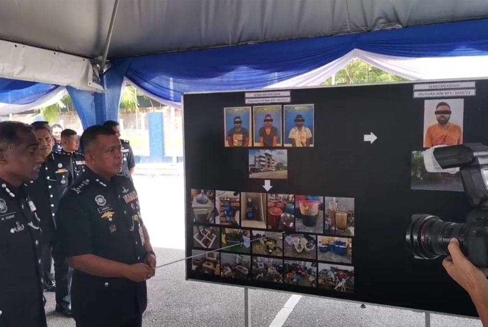 Kamarul Zaman berkata, polis sedang mencari tiga lagi lelaki yang dipercayai dapat membantu siasatan.
