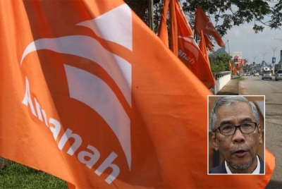 Gambar kecil: Dr Hatta Ramli