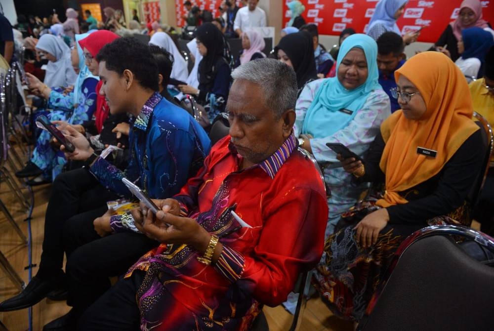 Sebahagian tetamu yang hadir ketika majlis Pra Pelancaran Karnival Pendidikan Sinar Bestari di Kumpulan Karangkraf, di sini pada Khamis.