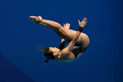 Kimberly ketika beraksi dalam acara terjun 3m papan anjal Universiade Chengdu pada Ahad.