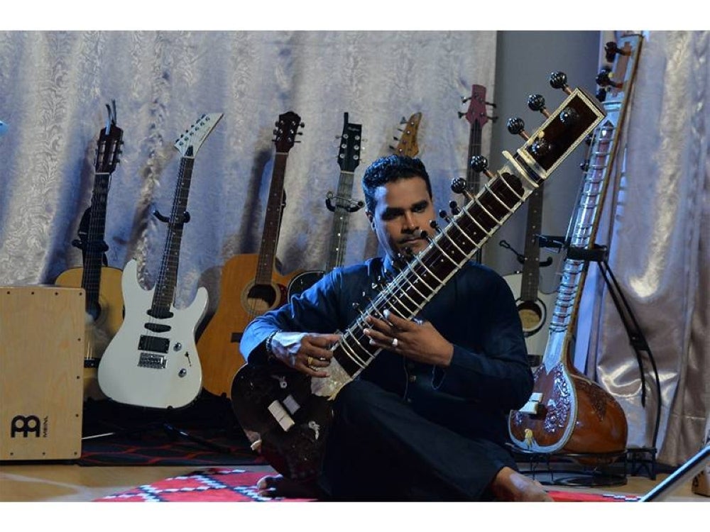 Sokongan JKKN membuatkan Abishegam bersemangat untuk mempromosikan tarian dan muzik tradisional India di persada dunia.