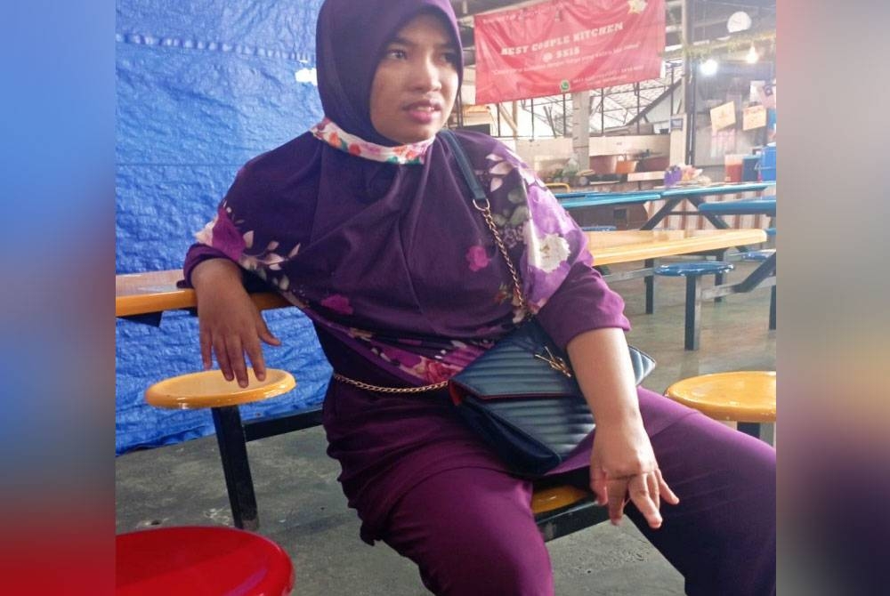 Nur Faizatul Azwani kali terakhir dilihat di Stesen Bas Bandar Baru Teluk Intan dengan mengenakan baju berwarna ungu dan bertudung hitam.