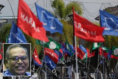 Rakyat perlu mengakui dan menghormati keputusan PRN kerana keputusan majoriti adalah antara ciri-ciri utama dan terpenting dalam sistem demokrasi tulen serta matang. Gambar kecil: Periasamy