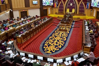 Belum ada jawapan pasti siapa calon yang akan dilantik untuk menggalas tugas sebagai Menteri Besar. - Gambar hiasan