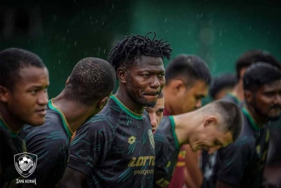 Sang Kenari giat menjalani latihan sebagai persiapan menghadapi aksi kedua pusingan 16 Piala Malaysia 2023 menentang Perak FC pada Jumaat. - Foto KDA FC