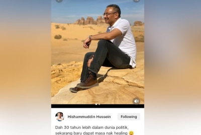 Hishammuddin berkongsi gambarnya di akaun TikTok pada Ahad.