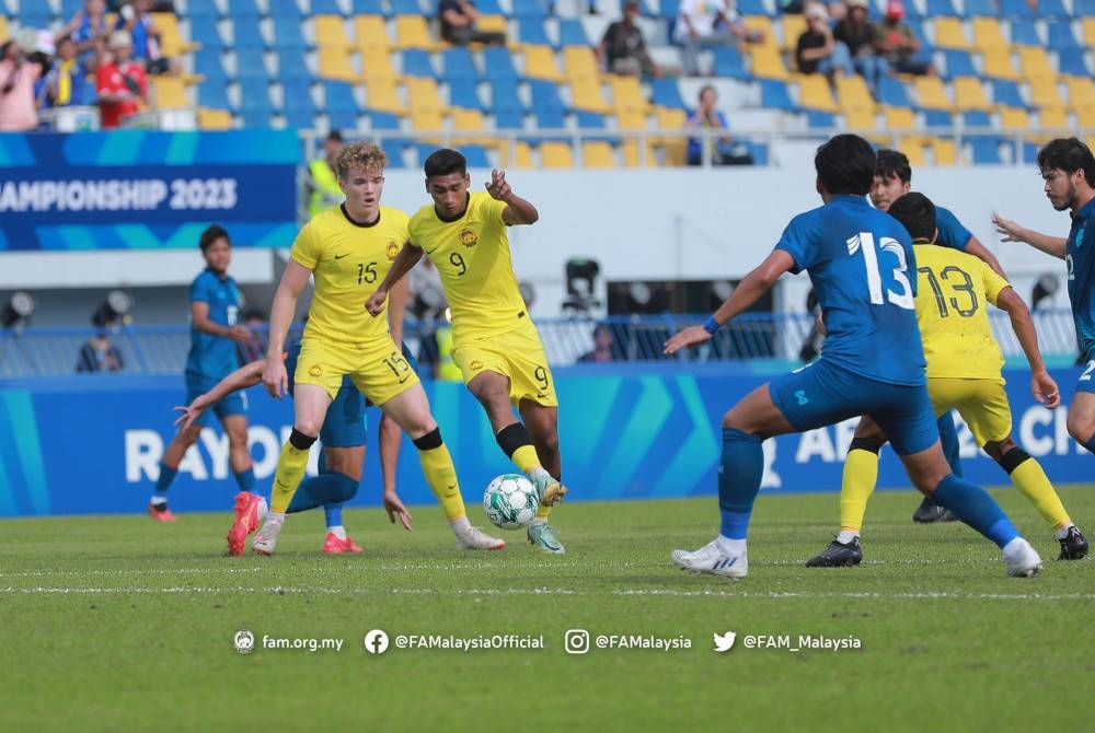 Skuad Harimau Muda menamatkan saingan Kejuaraan B-23 AFF 2023 di kedudukan keempat. - Foto FB FAM