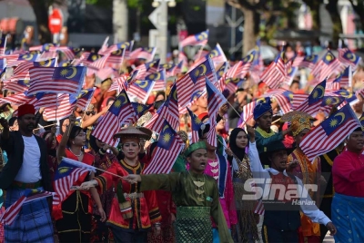 Sesi raptai Sambutan Hari Kebangsaan 2023 yang bertemakan 'Malaysia Madani:Tekad Perpaduan, Penuhi Harapan' di Dataran Putrajaya. - Foto SINAR HARIAN/ ASRIL ASWANDI SHUKOR.