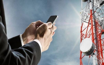 Pemberian rebat bil telefon pelan pascabayar secara sekali beri bagi bil bulan September 2023 untuk pengamal media hanya terhad kepada bayaran komitmen bulanan sahaja - Gambar hiasan