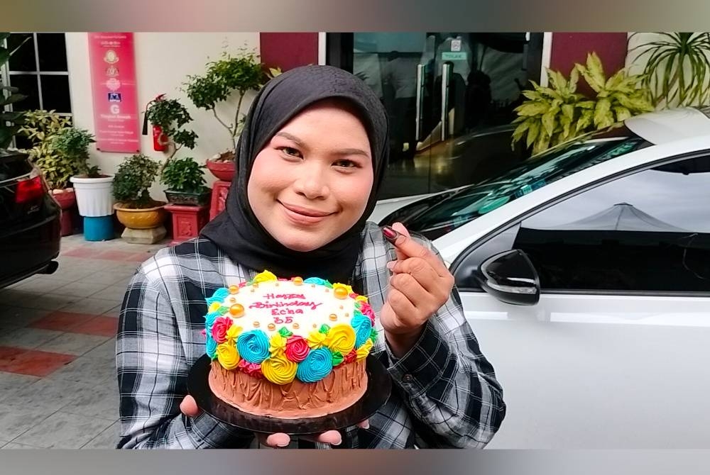 Nur Aisyah yang membuang undi pada PRK Parlimen Pulai teruja menyambut hari jadi dan ulang tahun perkahwinannya pada Sabtu.