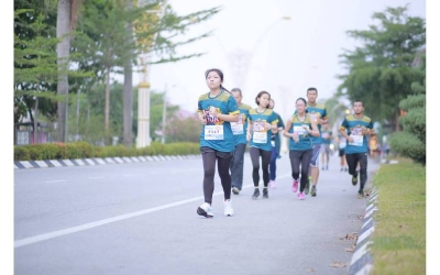 Sebahagian peserta yang menyertai ACARA Ipoh 7 Bridges Run edisi sebelum ini.