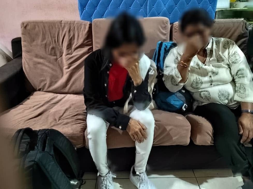 Sindiket mengenakan bayaran antara RM8,000 hingga RM10,000 bagi setiap seorang PATI yang masuk ke negara ini.