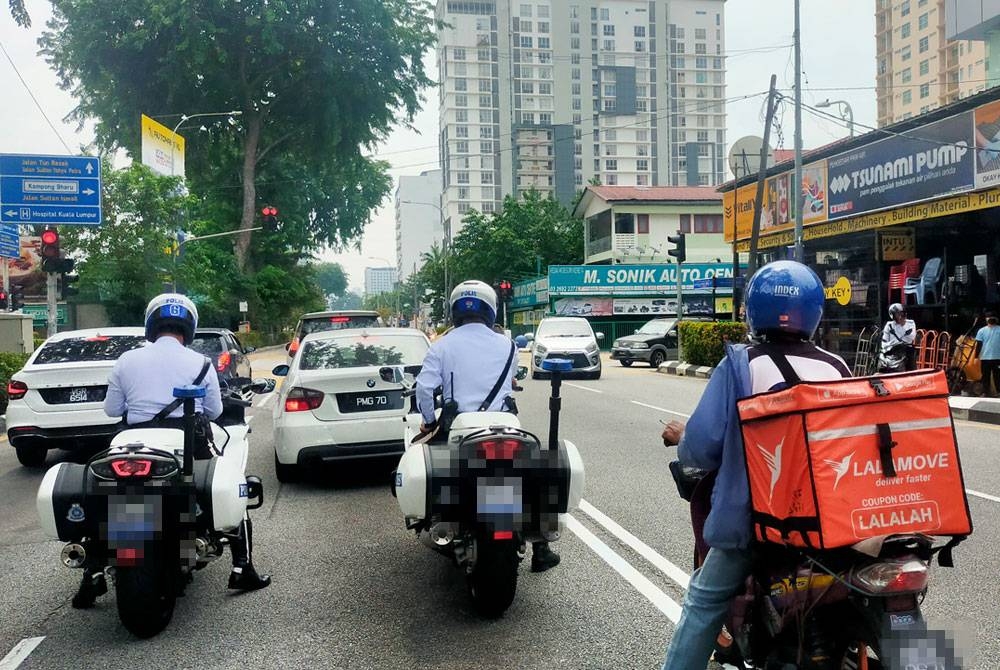 URB PDRM melakukan rondaan di sekitar ibu kota Kuala Lumpur.