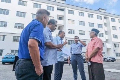 Johor komited selesaikan isu perumahan sakit dan terbengkalai.