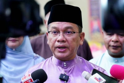 Mohd Na'im bercakap kepada pemberita selepas Majlis Perasmian Penutupan Majlis Ihtifal Ilmi Sekolah Menengah Agama Malaysia (MIISMAM) Kali ke-9 Tahun 2023 di SMA MAIWP pada Ahad. - Foto: Sinar Harian / MOHD HALIM ABDUL WAHID