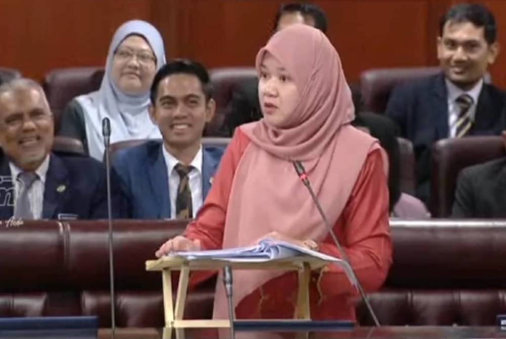 Fadhlina Sidek