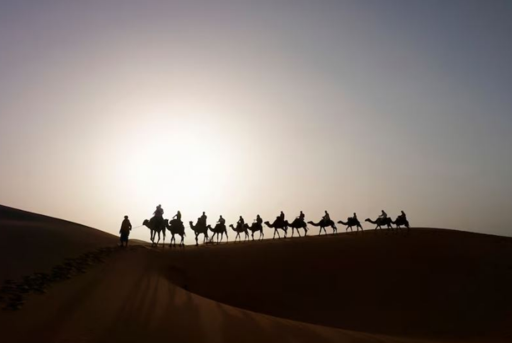 HALIMATUS SA'ADIAH dikatakan tercicir daripada rombongan ke Makkah ketika mencari anak susuan. -Gambar hiasan/ Foto: Freepik